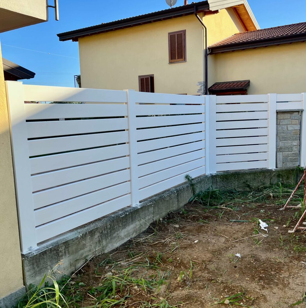 recinzioni moderne in PVC